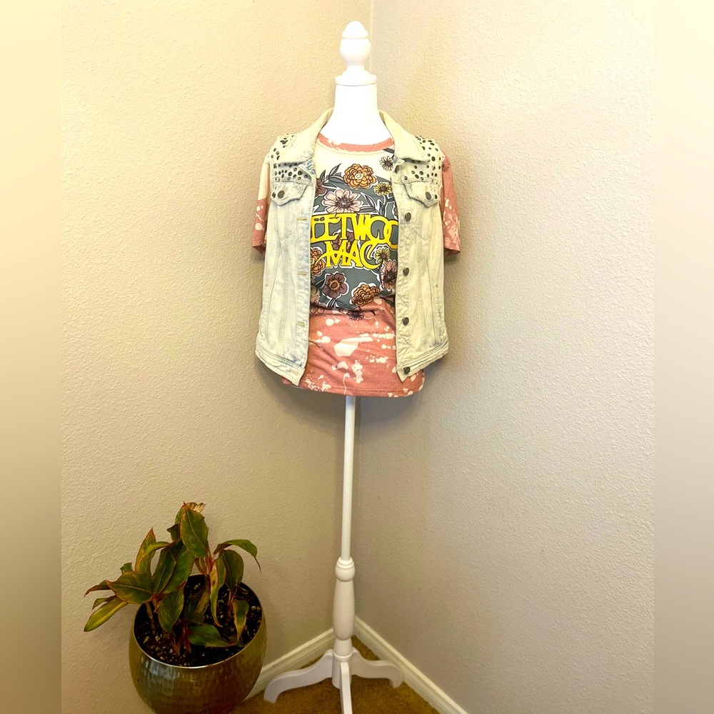 Women’s Fleetwood Mac Shirt Size S